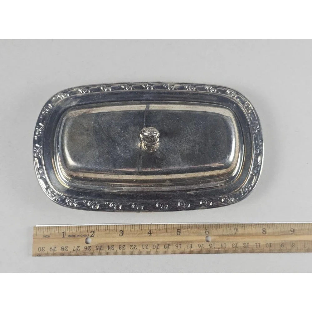 Wm. Rogers Silverplate Covered Butter Dish w/ Glass Liner & Serving Tray